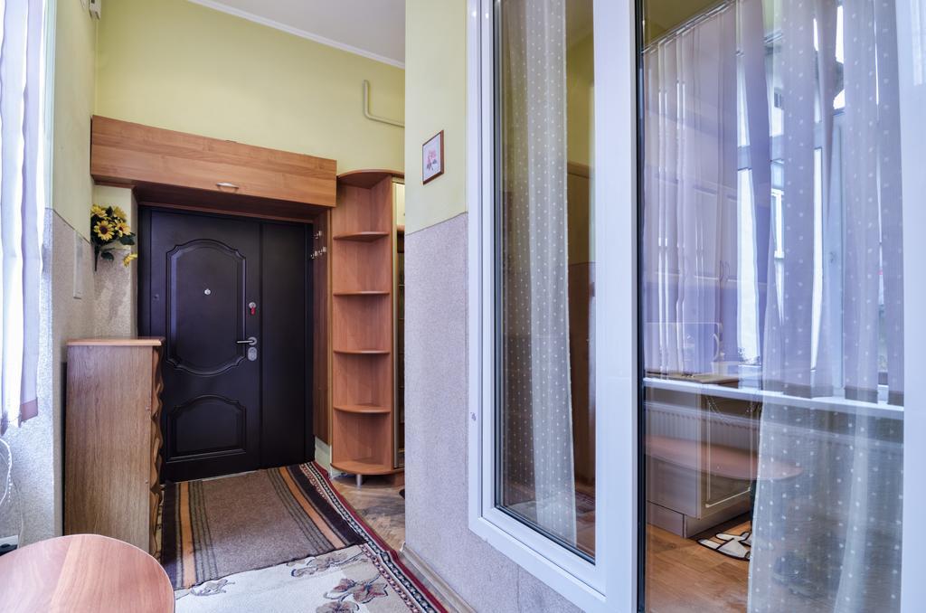 Leogrand Apartments Teodora 3 Lviv Exteriör bild